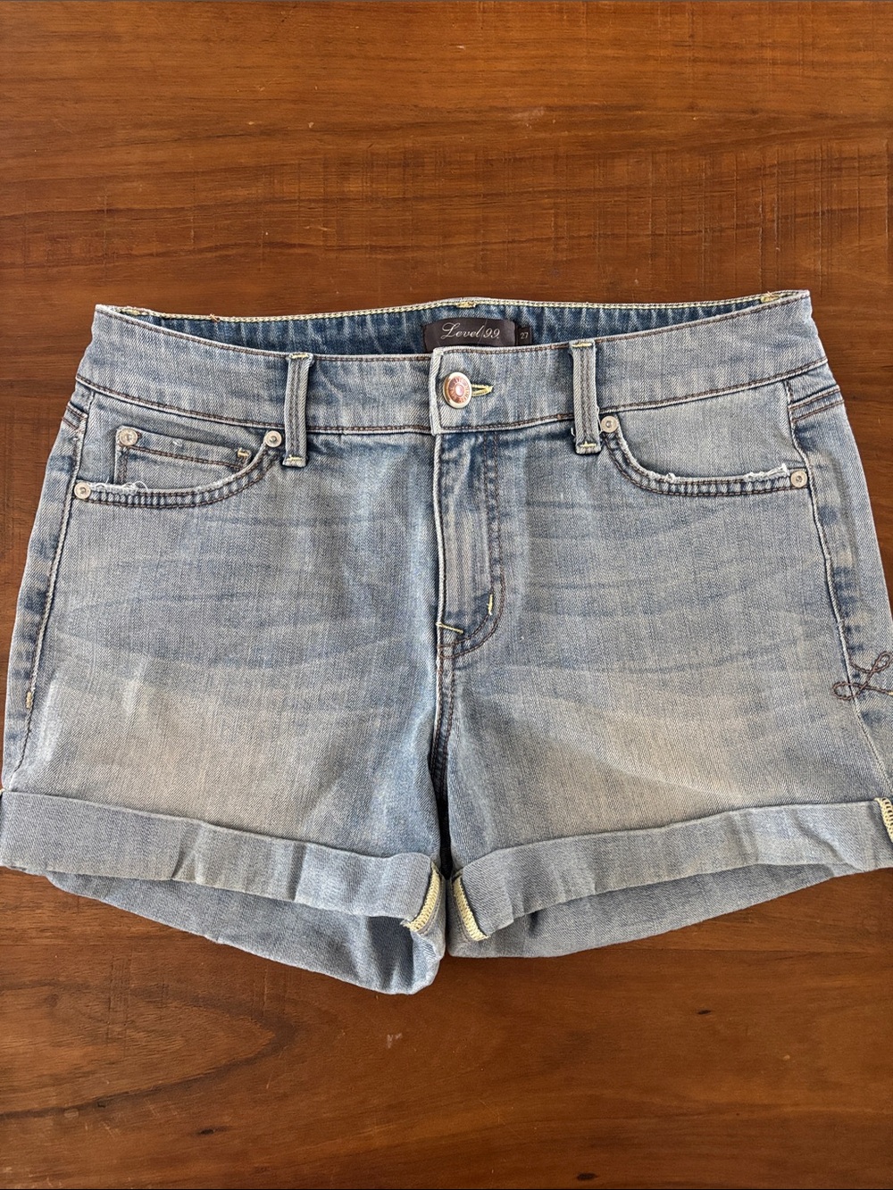 Level 99 Light Wash Rolled Hem Denim Shorts
